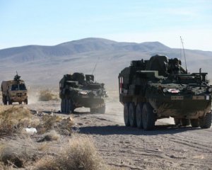 Дальнобойные ракеты и броневики Stryker – СМИ раскрыли детали новой помощи от США