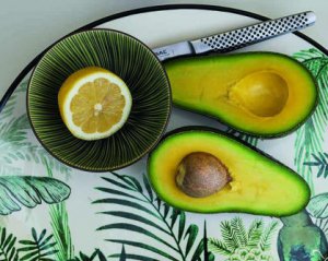 Мода на авокадо: як популярний продукт допомагає схуднути