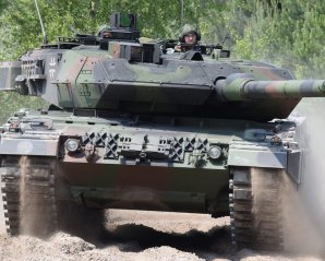 ЗМІ дізналися, скільки танків Leopard 2 може передати Німеччина Україні