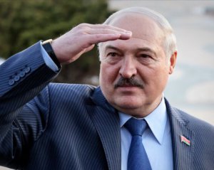 Лукашенко заявил, что Украина просит его о соглашении