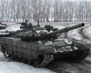 Завезли 20 танків ‒ п&#039;яні росіяни біля Маріуполя погрожують в лютому взяти Вугледар і Запоріжжя
