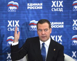 Медведєв з Антоновим "розродились" новими брехнями про Україну