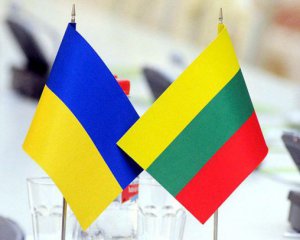 Литовцы за час собрали заоблачную сумму для Украины