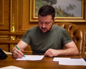 &quot;Є подання СБУ&quot;  – Зеленський анонсував нові кроки щодо власників російських паспортів