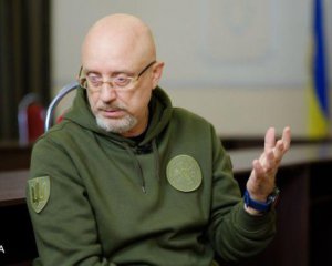 Резникова могут уволить с должности министра обороны Украины – Гончаренко