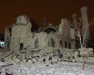 Головні новини дня: смертоносний землетрус та перехід на новий календар