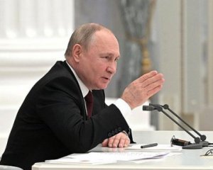 Путин до сих пор убежден в победе, имеет множество ресурсов – разведка Эстонии