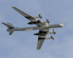 Росія підняла в небо бомбардувальники ‒ українців попередили про небезпеку