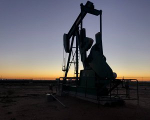 Санкции в действии: Россия сокращает добычу нефти