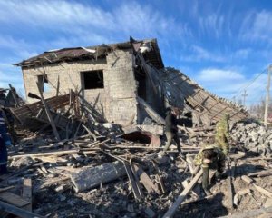 У Донецьку пожежа, чути вибухи боєприпасів – ЗМІ