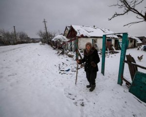 Дешевые продукты и дорогая коммуналка: оккупанты взялись &quot;налаживать&quot; экономику в Луганской области