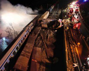 У Греції зросла кількість жертв залізничної катастрофи