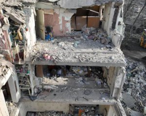 Из-под завалов дома в Запорожье вытащили еще два тела