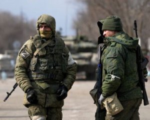 Погрожують вбивством ‒ на захоплених територіях Луганщини росіяни виселяють людей з помешкань