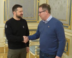 Зеленський зустрівся із міністром оборони країни НАТО