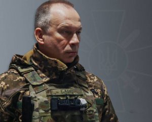 Сирський зробив нову заяву про бої за Бахмут