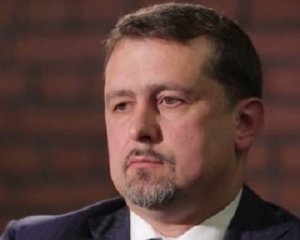 СБУ підтвердила російські паспорти у родини колишнього топ-посадовця