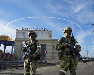 Россияне свезли на Каховскую гидроэлектростанцию оружие и технику