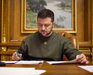 Зеленский подписал закон о компенсации за разрушенное жилье: какие условия получения