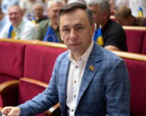Нардеп від "слуг" потрапив у ДТП, загинула людина