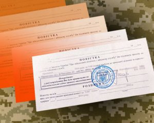 Работодатель может вручать повестки подчиненным: есть одно условие