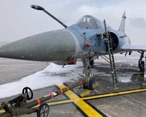 У Франції відповіли, чи тренують українських льотчиків на своїх винищувачах