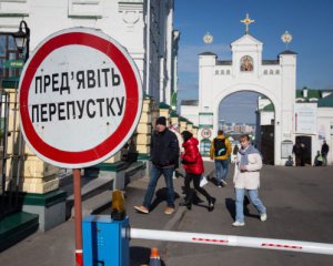 Показали своє справжнє обличчя – Подоляк про ситуацію з Києво-Печерською лаврою