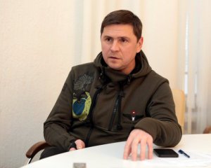 Залишилось тільки проголосувати в ООН за вбивство українців – Подоляк висловився про головування Росії у Радбезі