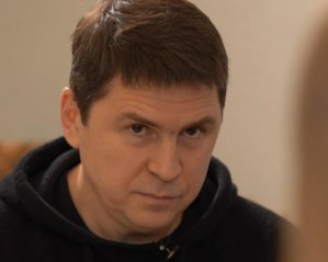 "Голослівні твердження": Подоляк розкритикував візити Гроссі на Запорізьку АЕС
