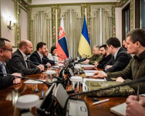 В Україну приїхав міністр оборони Словаччини. Чим допоможуть