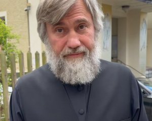 Підсанкційного Новинського у рясі "зловили" в Цюриху