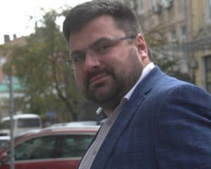 Процедура екстрадиції колишнього генерала СБУ Наумова триває