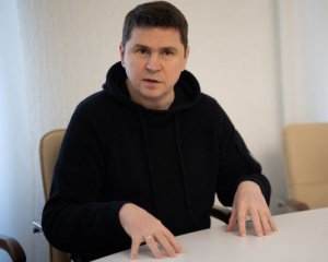 Пропагандисты заговорили об &quot;американских биолабораториях&quot; – Подоляк прокомментировал