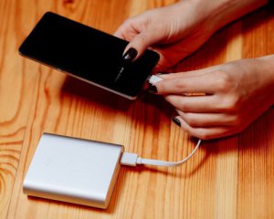 Як правильно зберігати power bank, щоб продовжити термін його служби: 5 порад