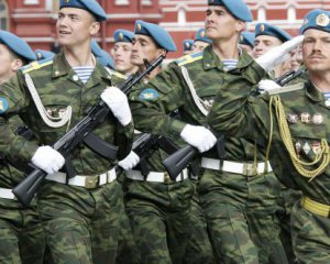 Оккупанты в Крыму отказались от парада на 9 мая