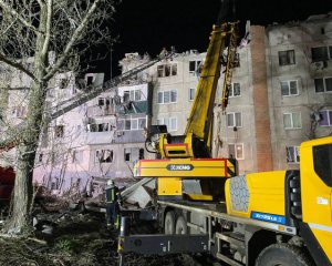 Батько під завалами, а матері допомагають лікарі: розповіли про родину загиблої у Слов'янську дитини