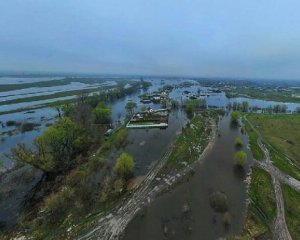 В Украине немного потеплеет, но дожди не отступят