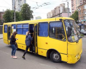 Київські маршрутки під час повітряної тривоги будуть зупинятися поліцією