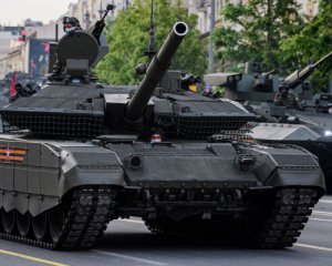 В Мариуполе впервые зафиксировали российские Т-90: куда ехали