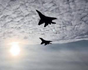 Кулеба пояснив, від чого залежить рішення по F-16 для України