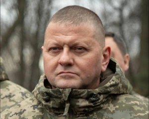 Залужный поздравил украинских пехотинцев с праздником
