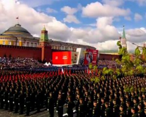 Зростає вразливість: у британській розвідці прокоментували відміну парадів в Росії