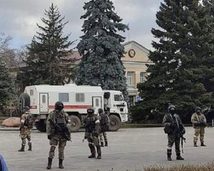 В Херсонской области оккупанты упаковали награбленное и едут в Крым