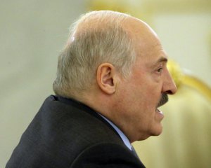 Лукашенко відмовився від виступу на 9 травня