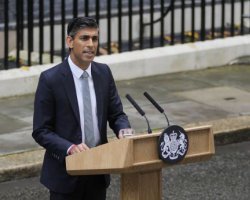 "Забороняємо імпорт": Сунак повідомив про нові санкції G7 проти РФ