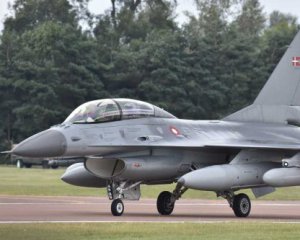 Еще две страны присоединились к "коалиции истребителей"