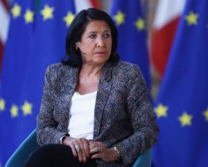 Президентка Грузії закликала бойкотувати рейси до РФ