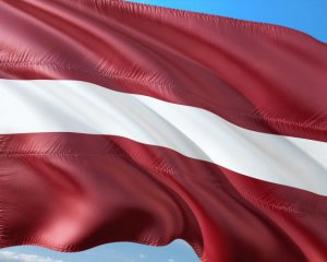 Латвия предостерегла Европу от новых &quot;сюрпризов&quot; РФ