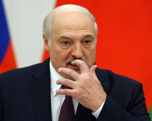 &quot;Вмирати я не збираюся&quot;: Лукашенко зробив заяву про свою хворобу