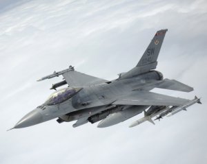 СМИ узнали, когда Нидерланды передадут Украине истребители F-16